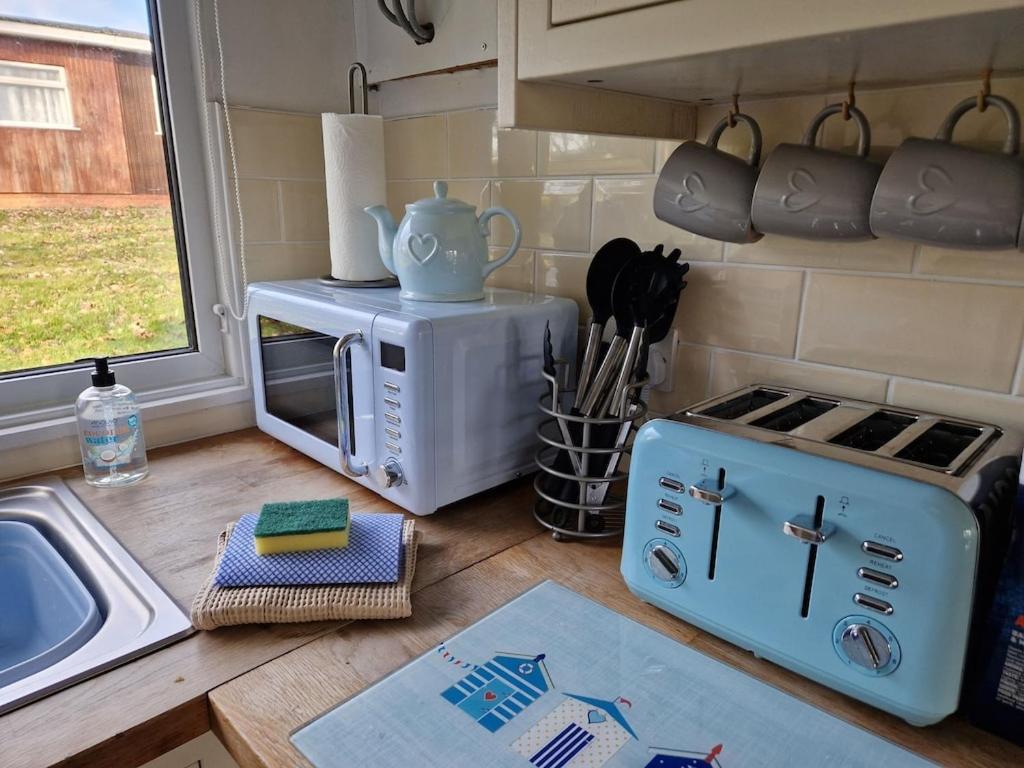 Caldon Holiday Chalet Sleeps 4 In Dartmouth Wifi Electric Inc Pet Friendly Kültér fotó
