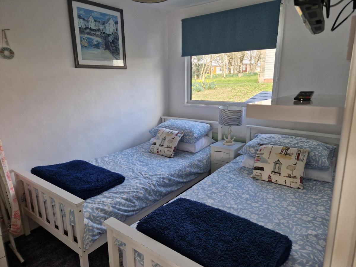 Caldon Holiday Chalet Sleeps 4 In Dartmouth Wifi Electric Inc Pet Friendly Kültér fotó