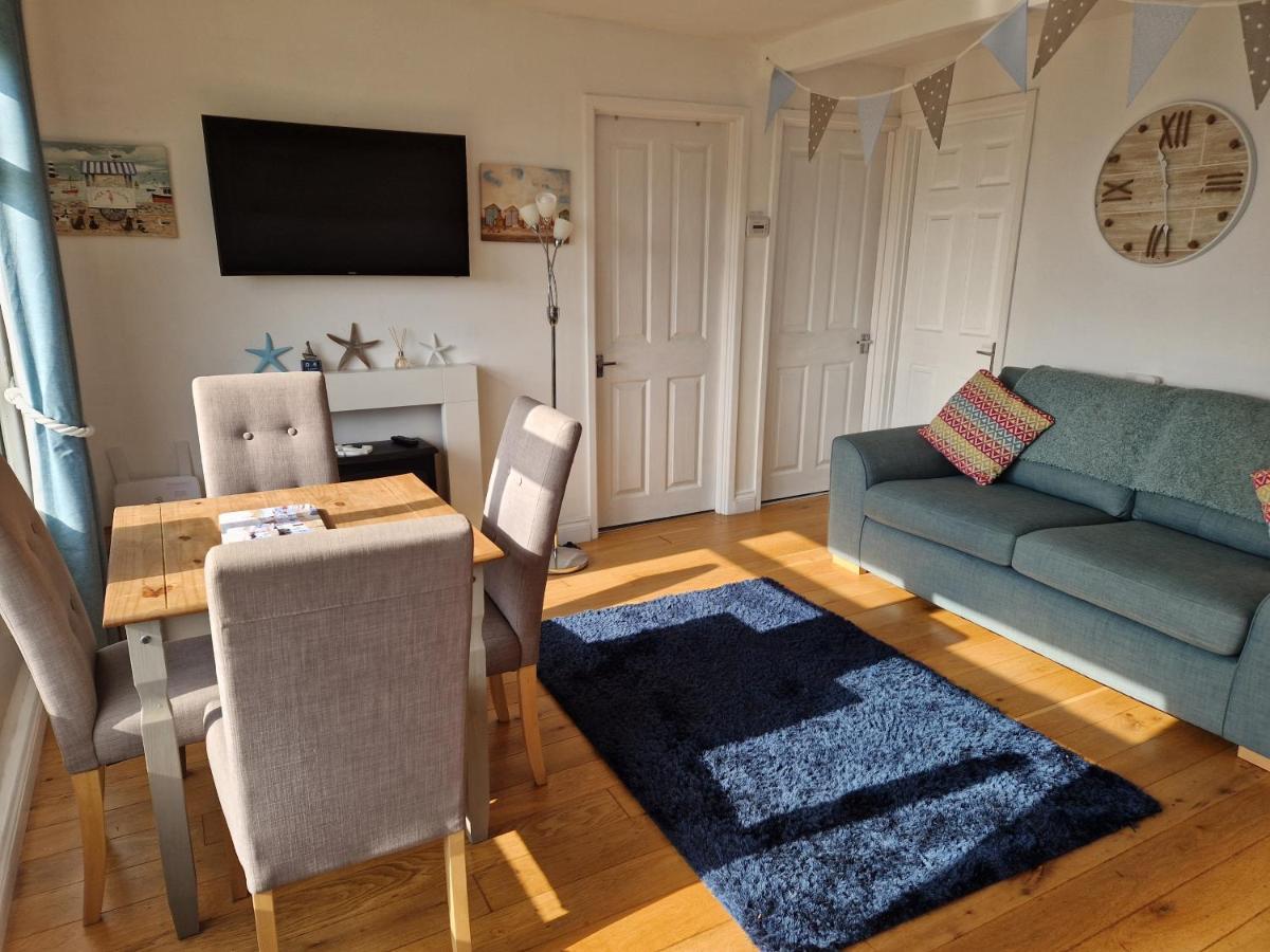 Caldon Holiday Chalet Sleeps 4 In Dartmouth Wifi Electric Inc Pet Friendly Kültér fotó